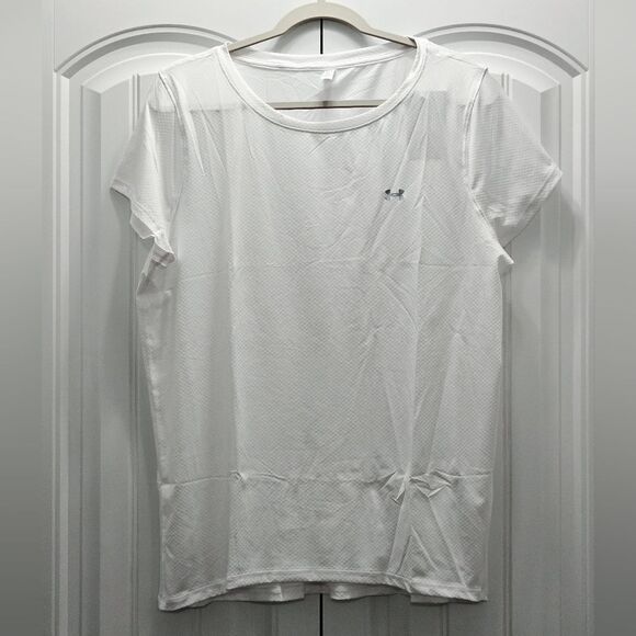 Under Armour, Womens fitted T-Shirt. Lightweight, NWT, Size XXL - Picture 1 of 4